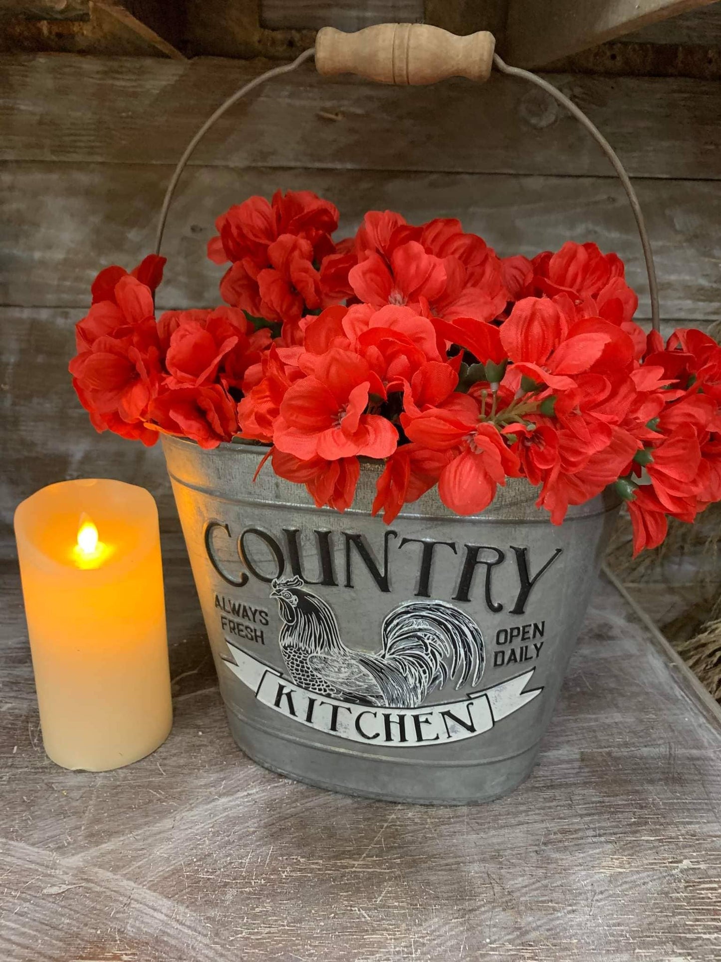 Country Kitchen Pail 9x6x8in