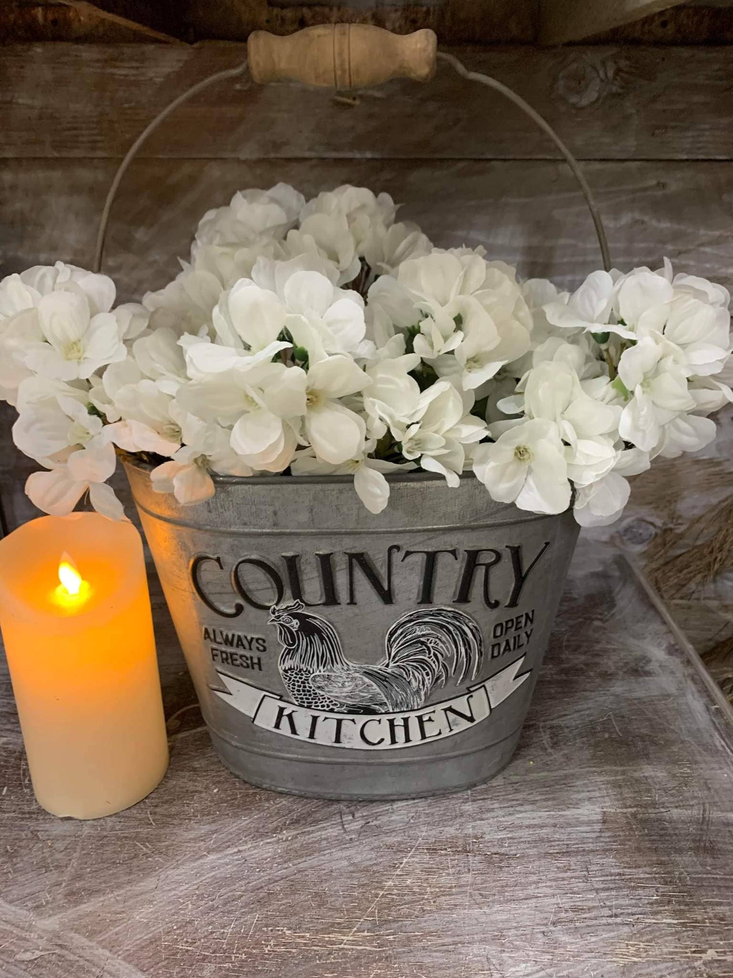 Country Kitchen Pail 9x6x8in